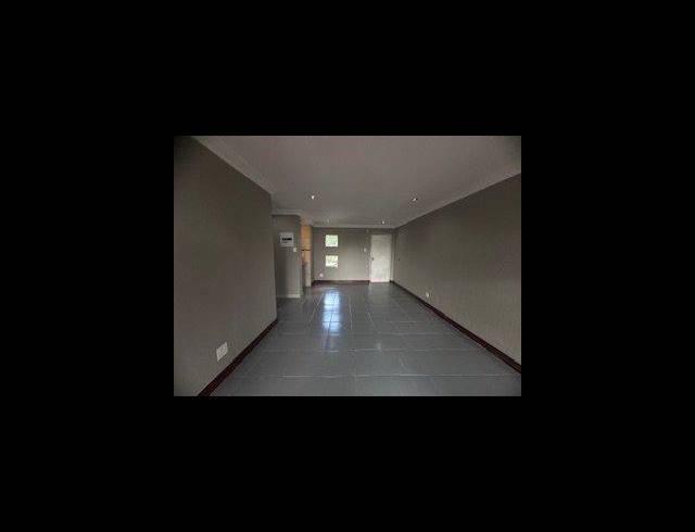 2 BEDROOM APARTMENT FOR SALE IN BRYANSTON EAST